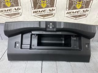 Накладка замка багажника HONDA FIT 2014/ЦВЕТ NH700M/ПРОБЕГ 60687КМ