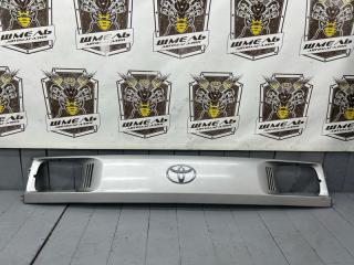 Решетка радиатора передняя TOYOTA TOWN ACE 1999/ЦВЕТ 048/ПРОБЕГ 144937КМ