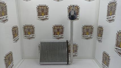 Радиатор печки TOYOTA SPADE 2013/ЦВЕТ 209/ПРОБЕГ 39850КМ