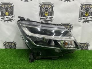 Фара передняя правая TOYOTA TANK 2017/ЦВЕТ X07/ПРОБЕГ 40972КМ