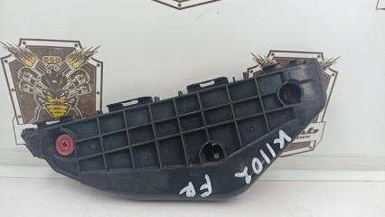 Запчасть крепление бампера переднее правое TOYOTA SPADE 2013/ЦВЕТ 209/ПРОБЕГ 39850КМ