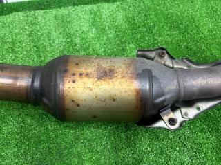 Катализатор передний SUBARU XV 2013/ЦВЕТ H3Q/ПРОБЕГ 85919КМ