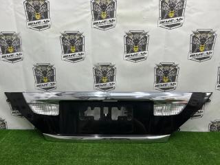 Запчасть накладка 5-й двери задняя TOYOTA ALPHARD 2010/ЦВЕТ 202/ПРОБЕГ 84206КМ