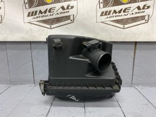 Корпус воздушного фильтра TOYOTA VOXY 2014/ЦВЕТ 202/ПРОБЕГ 65372КМ