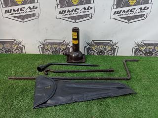 Домкрат TOYOTA HILUX SURF 2000/ЦВЕТ KF7/ПРОБЕГ 134737КМ