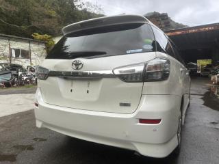 Бампер задний TOYOTA WISH 2013/ЦВЕТ 070/ПРОБЕГ 56347КМ контрактная Бампер задний TOYOTA WISH 2013/ЦВЕТ 070/ПРОБЕГ 56347КМ