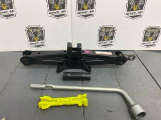 ПОДДОМКРАТНИК TOYOTA WISH 2015/ -S- /ЦВЕТ 070/ПРОБЕГ 82 840КМ