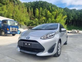 Капот передний TOYOTA AQUA 2018/ЦВЕТ 1F7/ПРОБЕГ 94323КМ