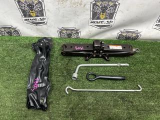 ПОДДОМКРАТНИК TOYOTA VOXY 2014/ЦВЕТ 202/ПРОБЕГ 92444КМ