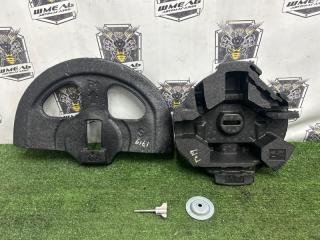 Фото запчасти крепление запасного колеса заднее SUBARU FORESTER 2013/ЦВЕТ 37J/ПРОБЕГ 52682КМ контрактная запчасть Запчасть крепление запасного колеса заднее SUBARU FORESTER 2013/ЦВЕТ 37J/ПРОБЕГ 52682КМ