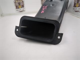 Воздуховод правый HATCH 2017/ЦВЕТ B83/ПРОБЕГ 62473 F55 B47C20A