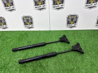 Запчасть амортизатор капота передний MINI HATCH 2017/ЦВЕТ B83/ПРОБЕГ 62473