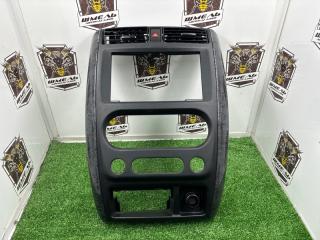 Консоль магнитофона передний SUZUKI JIMNY 09.2008/ЦВЕТ ZY3/ПРОБЕГ 57697КМ