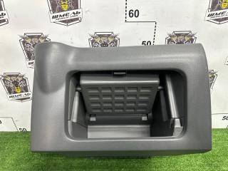 Бардачок пассажирский NISSAN NV200 02.2012/ЦВЕТ QM1/ПРОБЕГ 83332КМ