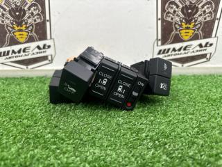 Кнопка сдвижной двери HONDA FREED 2017/ЦВЕТNH788P/ПРОБЕГ63266