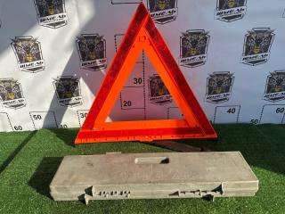 Знак аварийной остановки HONDA/TOYOTA FIT/SHUTTLE/ACCORD/VEZEL/GRACE/AQUA/AURIS/ESQUIRE/NOAH/VOXY/COROLLA AXIO/COROLLA FIELDER/SIENTA/PRIUS контрактная Знак аварийной остановки HONDA/TOYOTA FIT/SHUTTLE/ACCORD/VEZEL/GRACE/AQUA/AURIS/ESQUIRE/NOAH/VOXY/COROLLA AXIO/COROLLA FIELDER/SIENTA/PRIUS