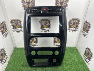 Консоль магнитофона SUZUKI JIMNY 2012/ЦВЕТ ZLU/ПРОБЕГ 82836КМ