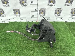 Блок предохранителей под капот LEXUS CT200H 12.2010/ЦВЕТ 077/ПРОБЕГ 89741КМ
