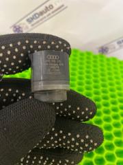 Датчик парковки Octavia 2012 A5 1.4 Датчик парковки Octavia 2012 A5 1.4
