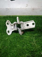 Запчасть петля двери задняя правая Toyota Allion 2002