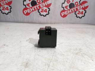 Запчасть блок управления дверьми Nissan CUBE 1999