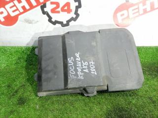 Запчасть крышка короба аккумулятора FORD Focus 2007
