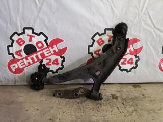 Фото запчасти рычаг подвески нижний передний правый Nissan Bluebird 1992 контрактная запчасть Запчасть рычаг подвески нижний передний правый Nissan Bluebird 1992