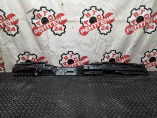 Запчасть накладка на порог салона правая Land Rover Range Rover Sport 2010