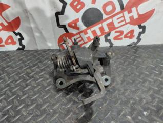 Суппорт тормозной задний правый Nissan CEFIRO A32 VQ20DE
