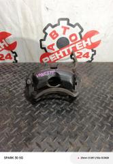 Запчасть суппорт тормозной передний правый Nissan Vanette 2002