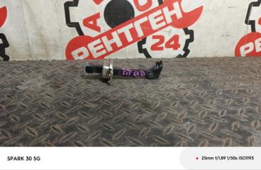 Запчасть ограничитель двери передний левый Honda Fit 2015