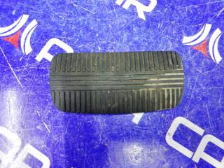 Фото запчасти накладка педали тормоза Nissan Bluebird Sylphy 2000 контрактная запчасть Запчасть накладка педали тормоза Nissan Bluebird Sylphy 2000