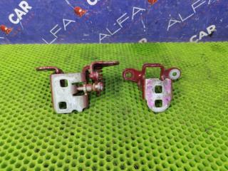 Запчасть петля двери передняя левая DODGE NITRO 2007