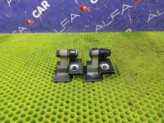 Запчасть петля двери передняя правая BMW 116I 2014