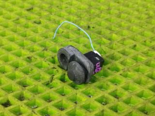 Фото запчасти концевик двери передний правый Nissan X-TRAIL 2014 контрактная запчасть Запчасть концевик двери передний правый Nissan X-TRAIL 2014