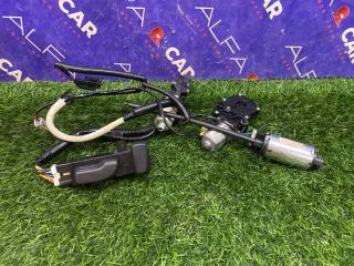 Запчасть мотор регулировки сиденья передний левый Subaru Forester 2014