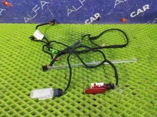 Запчасть подсветка в дверь задняя правая Audi A6