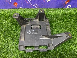 Фото запчасти кронштейн блока управления двигателем HUMMER H3 2006 контрактная запчасть Запчасть кронштейн блока управления двигателем HUMMER H3 2006