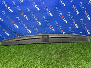 Запчасть накладка торпеды передняя Isuzu Fargo 1990