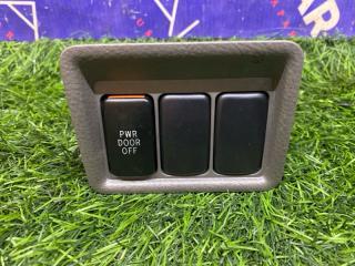 Запчасть консоль торпеды TOYOTA ISIS 2006