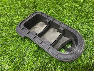 Фото запчасти клапан вентиляции задний правый Honda Fit 2015 контрактная запчасть Запчасть клапан вентиляции задний правый Honda Fit 2015