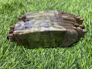 Запчасть тормозные колодки задние TOYOTA Prius Alpha 2013