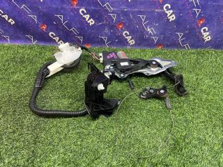 Запчасть доводчик двери правый Daihatsu Tanto 2010