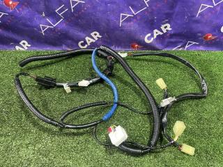 Фото запчасти коса сидения передняя правая Subaru Forester 2013 контрактная запчасть Запчасть коса сидения передняя правая Subaru Forester 2013