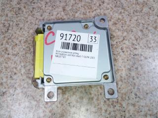 Блок управления airbag MITSUBISHI AIRTREK CU2W 4G63T MR587783 1 ракурс