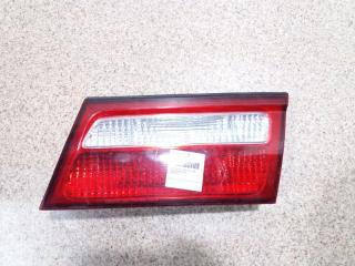 Вставка между стопов правая задняя NISSAN PRESAGE U30, VU30, TU30, NU30, TNU30, VNU30 226-63479 1 ракурс