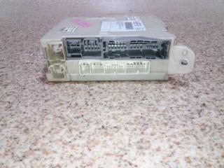 Блок предохранителей LEXUS IS250 GSE20 4GR-FSE 82730-53030 3 ракурс