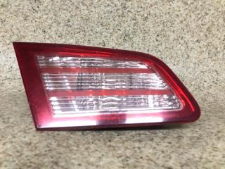 Вставка между стопов левая задняя NISSAN SKYLINE V35, HV35, NV35 132-63622 1 ракурс