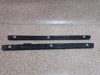 Накладка на порог передняя TOYOTA CROWN JZS171 2 ракурс