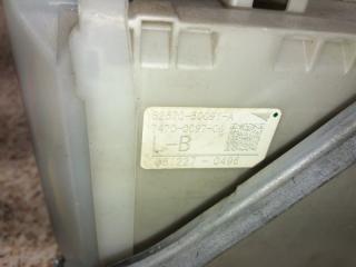 Блок предохранителей LEXUS LS460 USF40 1UR-FSE 82670-50091-A 4 ракурс